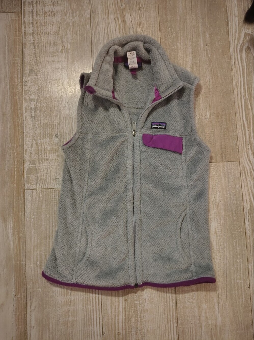 Patagonia Gray Fleece Vest with Purple Accents